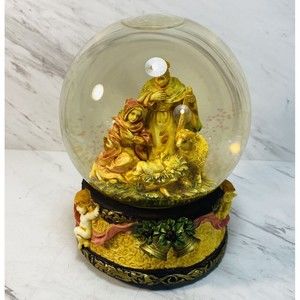 Snow Globe Christmas Nativity Musical Glitter Globe